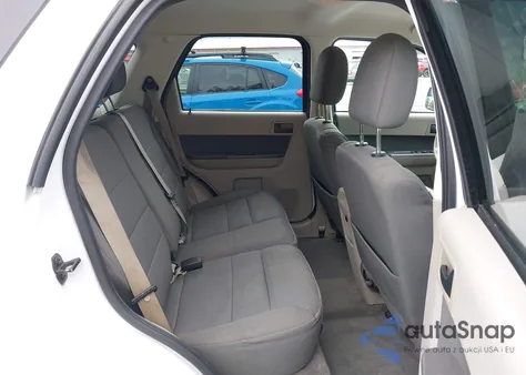 2010 Ford Escape Xlt из США, поврежденный, VIN 1FMCU9DG7AKB26256